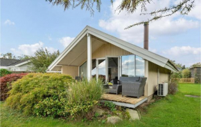 4 Bedroom Stunning Home In Køge, Køge